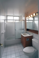 Great 2 Bed in Chelsea with Doorman! NO FEE!