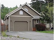 $400/ month room available in Fully furnished house NOW thru December